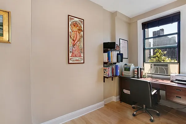 Sold by Corcoran | media 15
