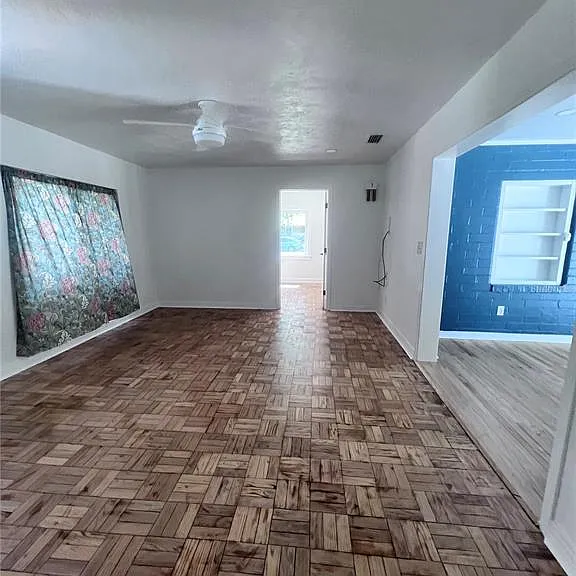 2707 NW 4th Ave — Photo 14