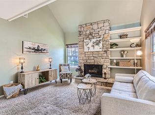 1913 S Xanadu Way, Aurora, CO 80014