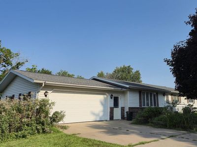 707 Camelot Court, Viroqua, WI, 54665