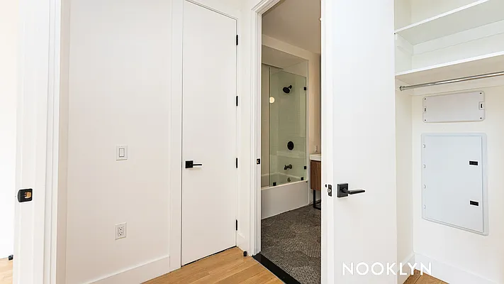 Rented by Nooklyn NYC LLC | media 10