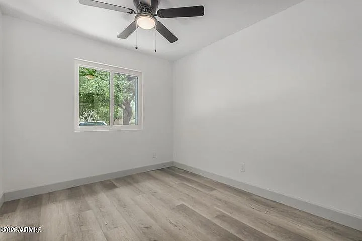 1008 W Watson Dr — Photo 16