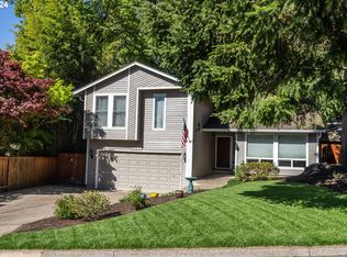 16365 SW Greenland Dr, Tigard, OR 97224