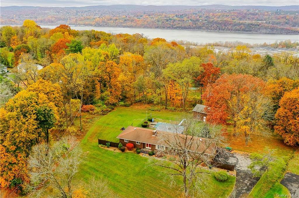 315 Sheafe Road, Wappingers Falls, NY 12590 Zillow