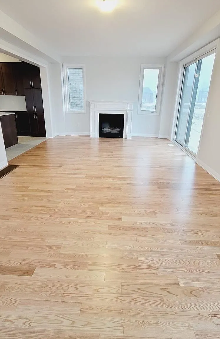 4 bed, $2,900 — Photo 4