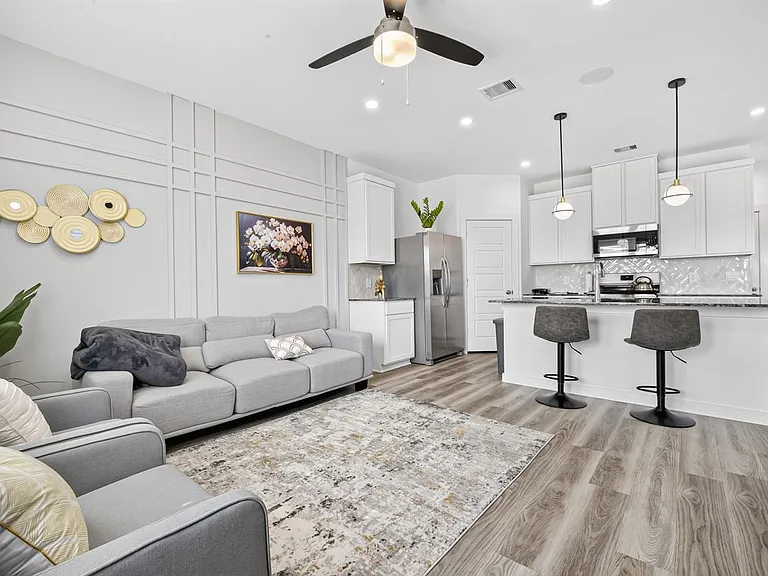 10206 Penryn Forest Trl — Photo 9
