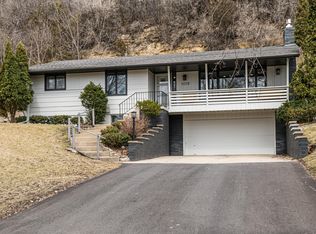 1019 11th St SW, Rochester, MN 55902