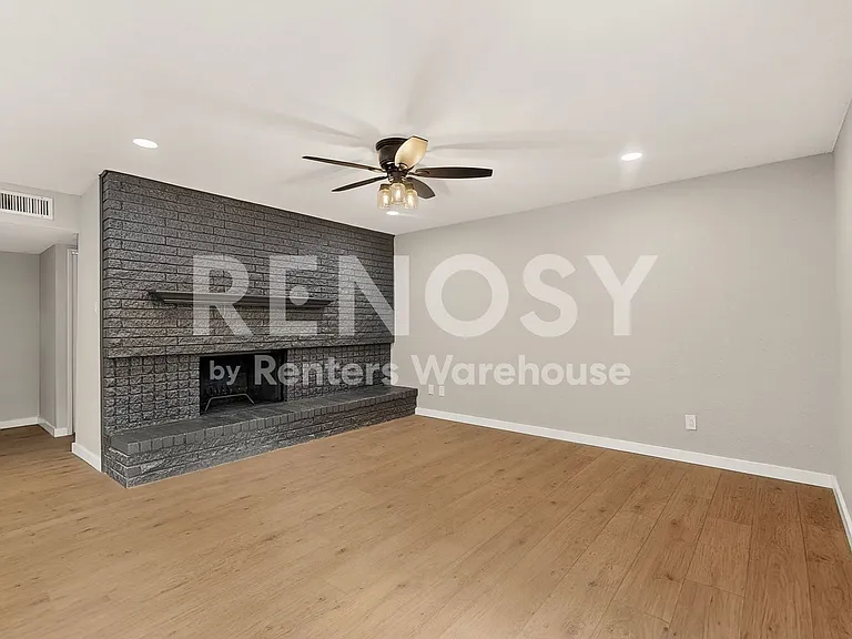 913 Overdowns Dr — Photo 27