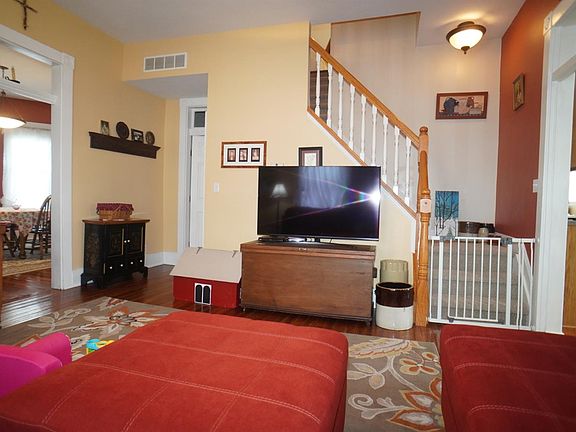 3rd image of 308 S Eastern Ave Lot 23