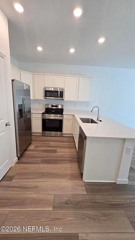 3 bed, 3.0 bath, 1488 sqft, $1,850 — Photo 3