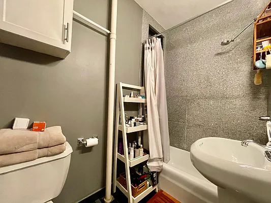 Rented by Douglas Elliman | media 9