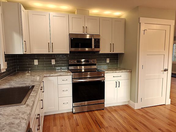 Above cabinet lighting