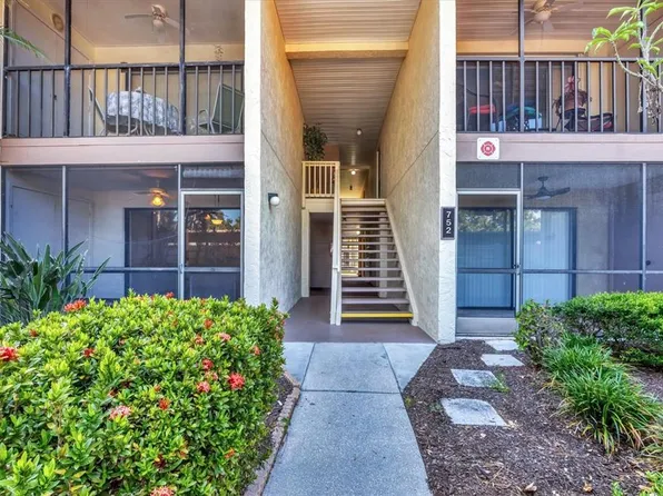 752 White Pine Tree Rd APT 101, Venice, FL 34285