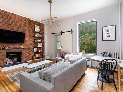 61 W 68th St APT 10, Manhattan, NY, 10023