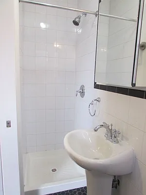 Rented by Keller Williams NYC | media 36