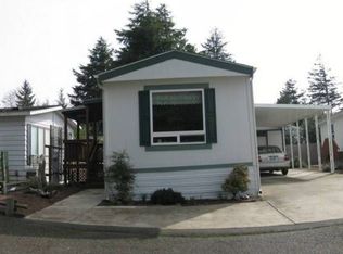 580 Village Pines Ave, Coos Bay, OR 97420