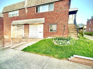 7969 Langdon St, Philadelphia, PA 19111