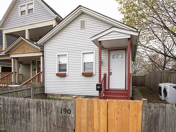 2nd image of 1903 W 52nd St