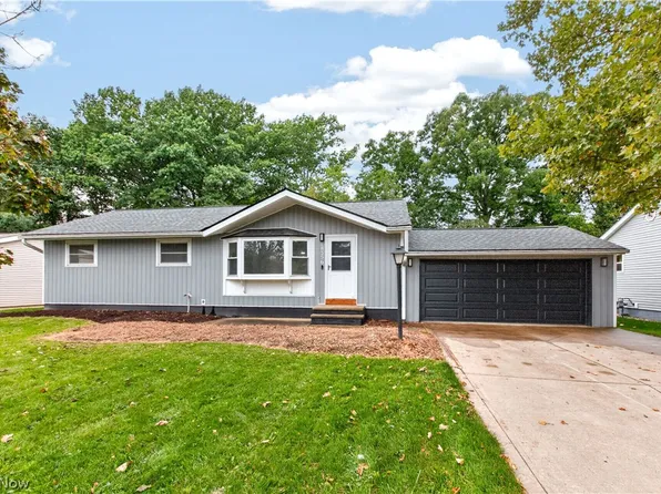 18356 Ash Dr, Strongsville, OH 44149
