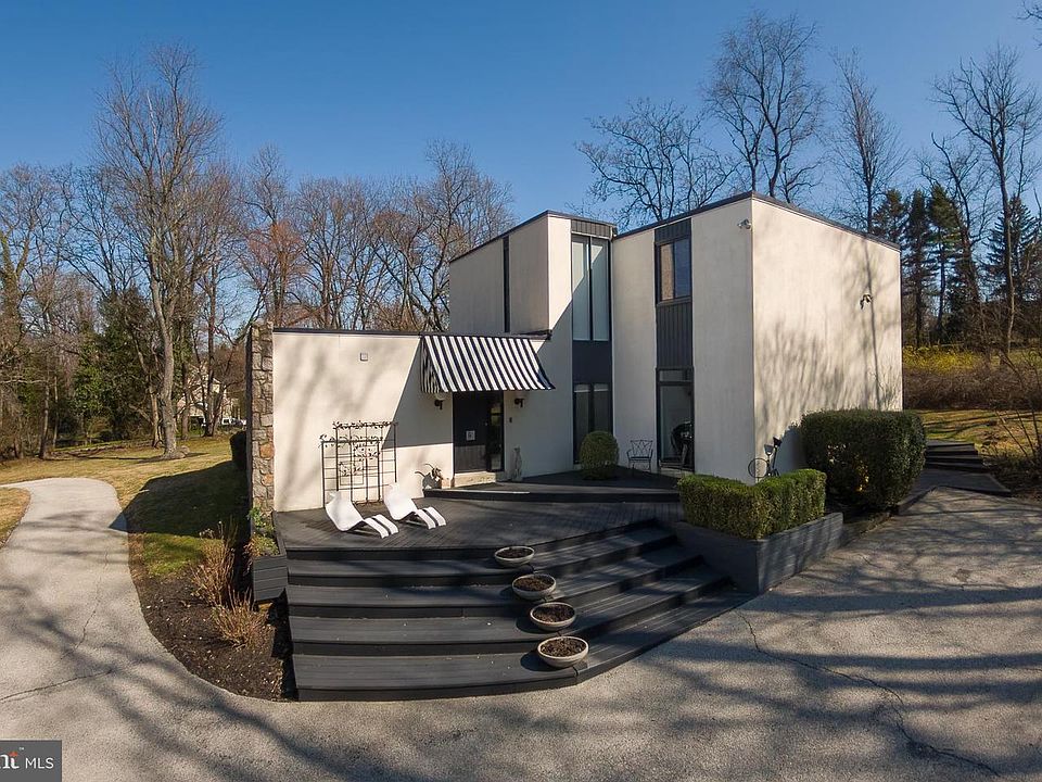 1st image of 1335 Valley Rd