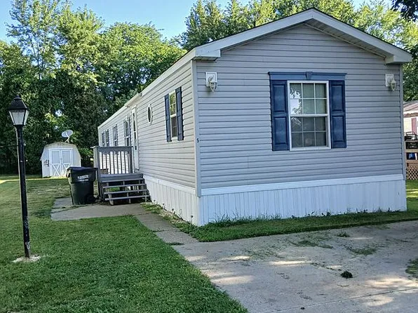 5 Carpenter Blvd, Marshallville, OH 44645