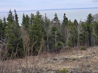 210 Rockcliffe Dr, Cumberland, NS B0M1S0