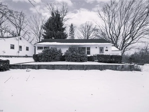 7705 Connelly Rd, Masury, OH 44438