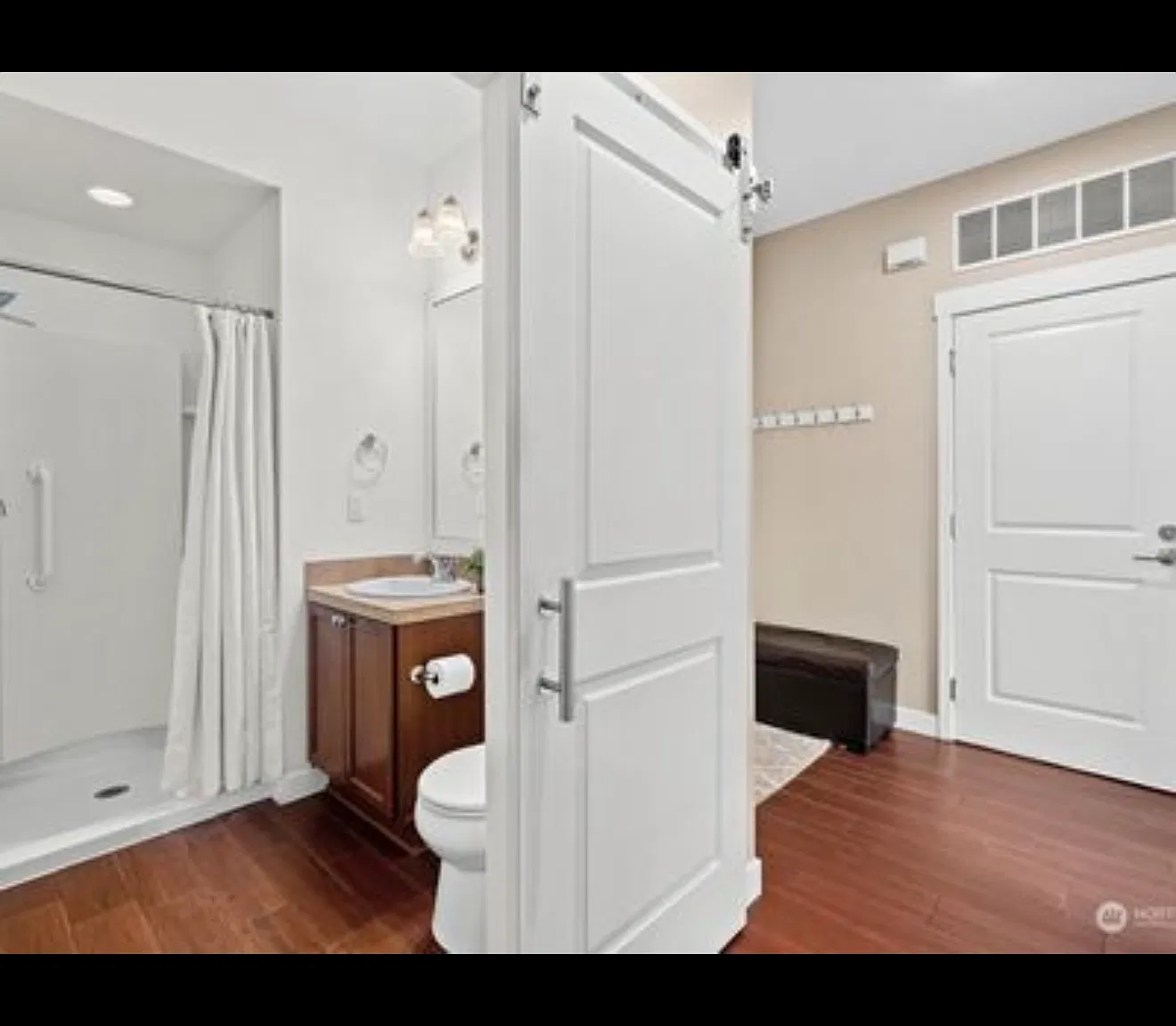 4 bed, 2262 sqft, $3,700 — Photo 1