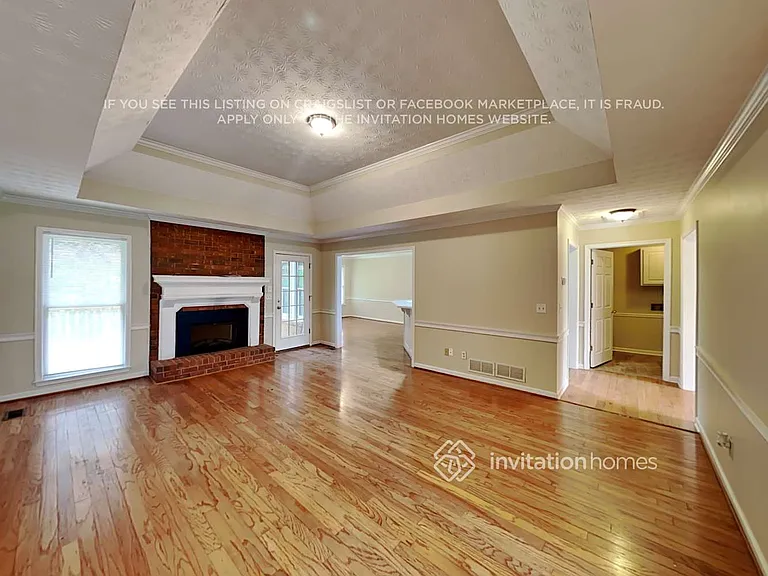 1700 Little Brook Dr SW — Photo 3