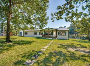 233 Esquire Estates Rd, Mabank, TX 75156