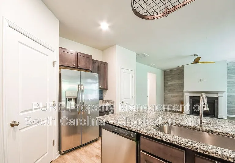 2641 Alamanda Dr — Photo 5