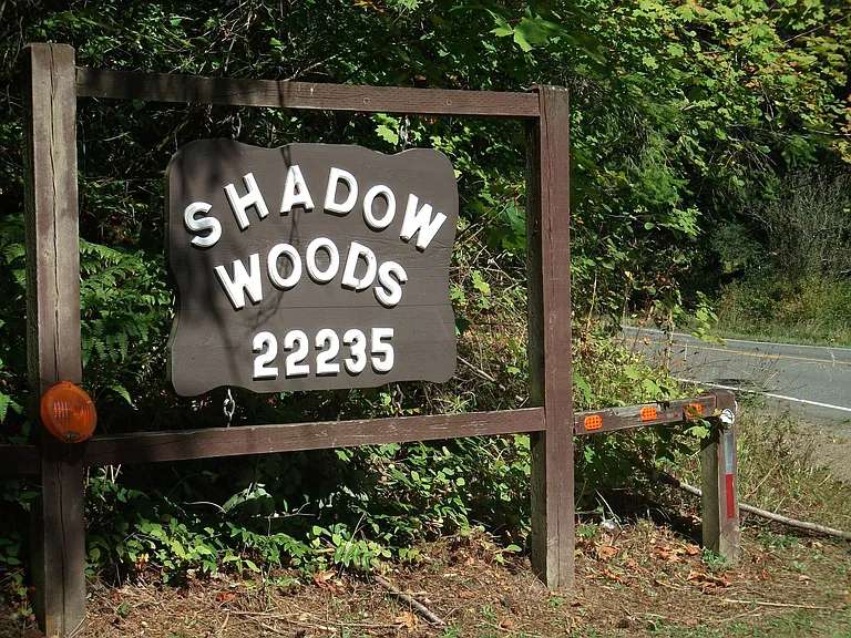Shadow Woods — Photo 4