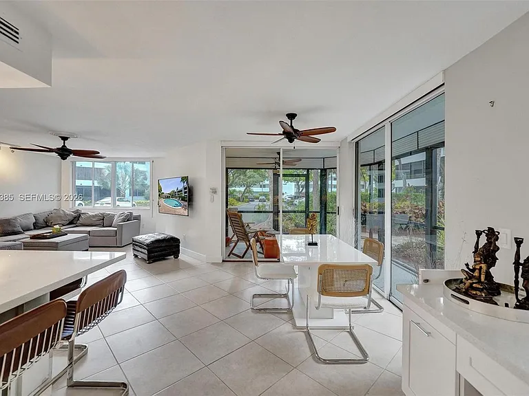 1430 Sheridan St #1G — Photo 35