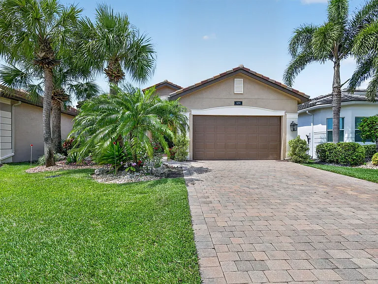 8299 Arabian Range Rd — Photo 54