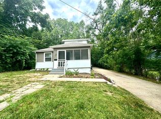 1410 E 82nd St, Kansas City, MO 64131