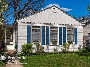 3015 Park Pl, Evanston, IL 60201