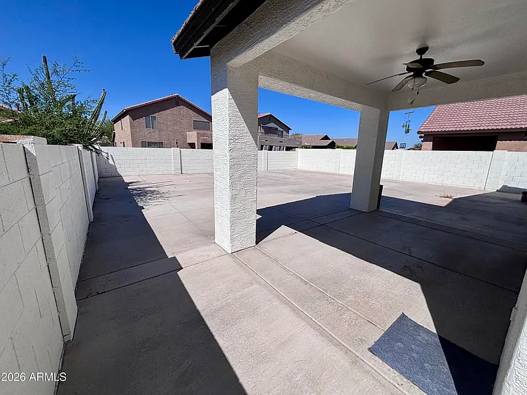 5606 W Saint Anne Ave — Photo 32