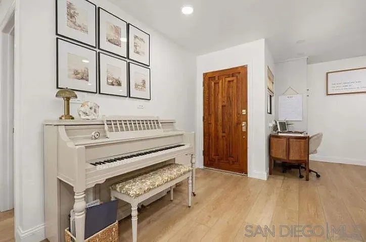 3641 Mount Aclare Ave — Photo 5