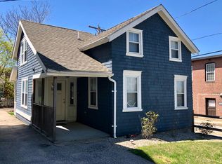 1 Bicknell Ave, East Greenwich, RI 02818