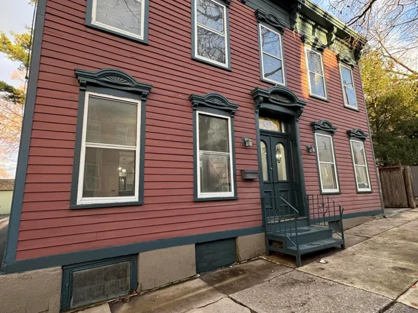 106 N Ferry Street, Schenectady, NY 12305