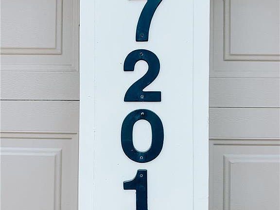 2nd image of 7201 W 155th St