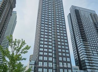 395 Square One Dr #510, Mississauga, ON L5B 0E2