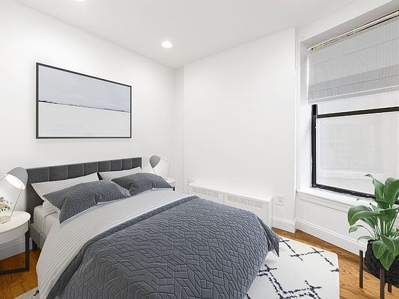 4th image of 28 W 132nd St #3K