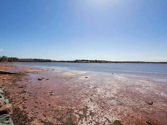 4th image of 53 Jackson Point Rd