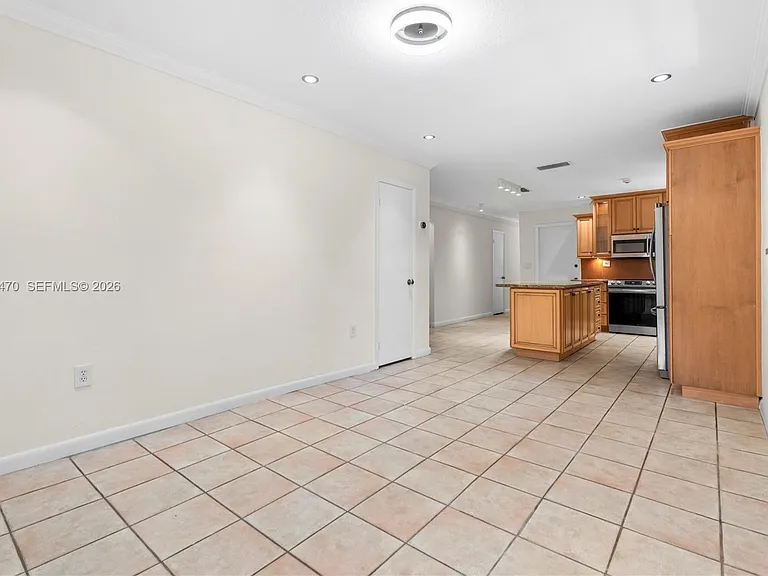 5520 San Vicente St — Photo 7