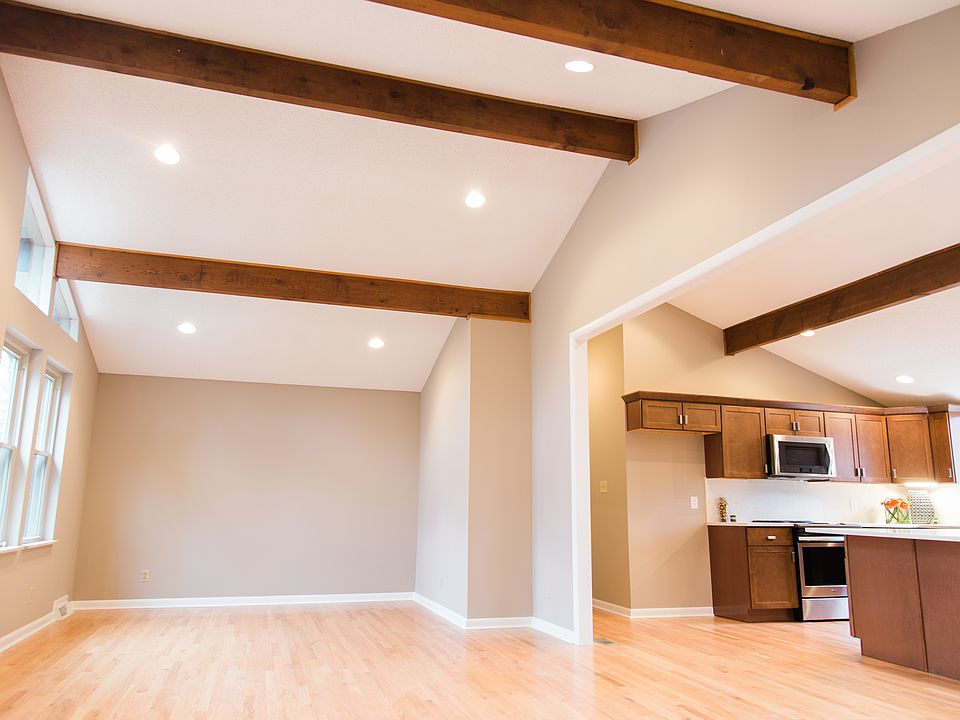 1st image of Belcaro Dr