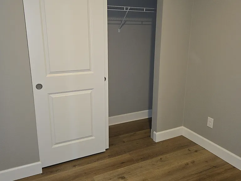 den closet