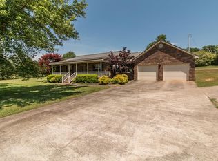 19311 Richter Rd, Rogersville, AL 35652