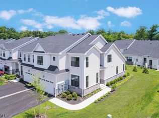 52 Whitney Ave, Morris Plains, NJ 07950