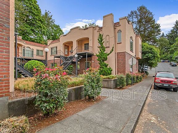 4th image of 1340 NE 68th Ave